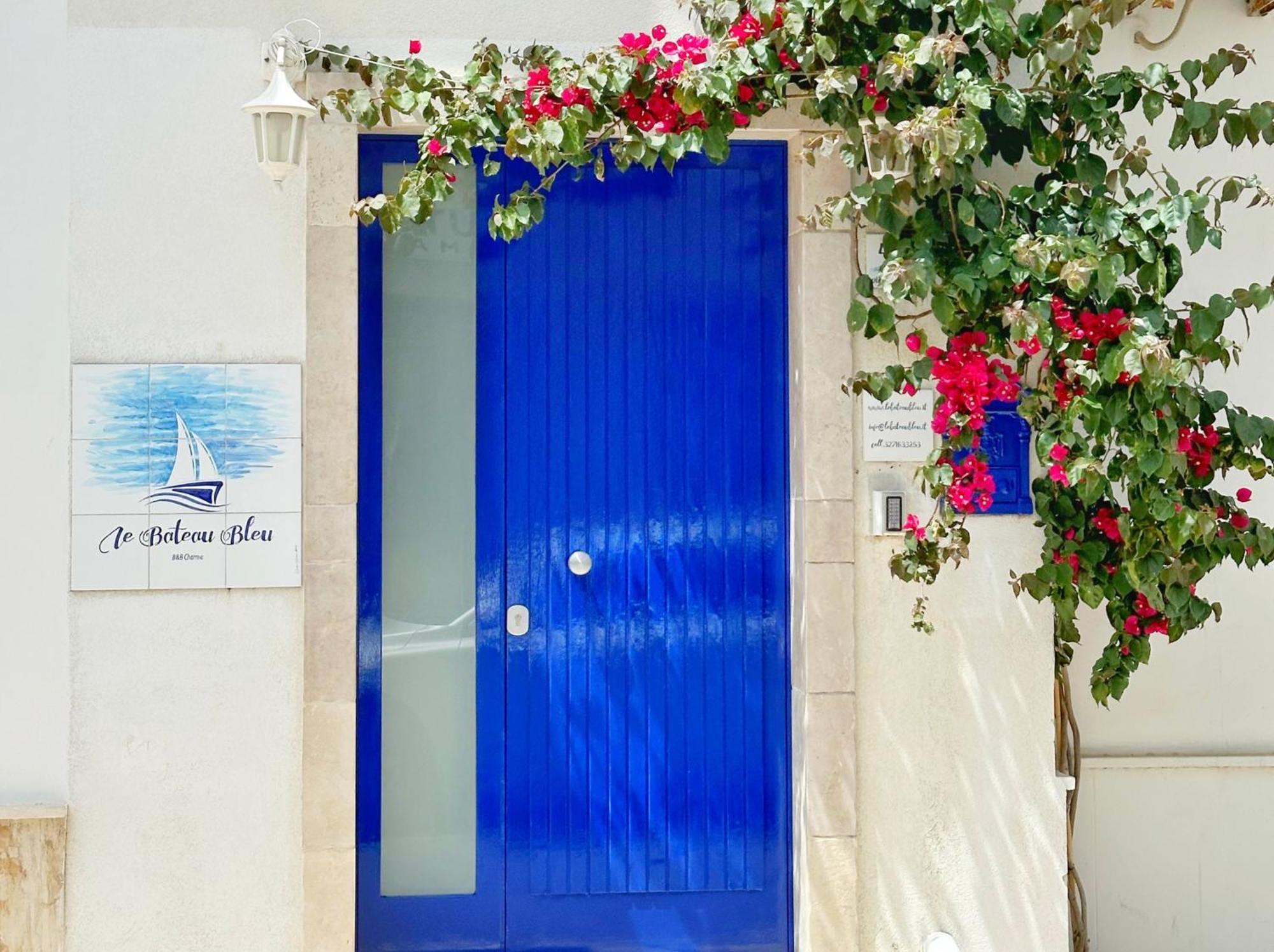 Le Bateau Bleu - Adults Only 12 Plus Порто-Чезарео Экстерьер фото