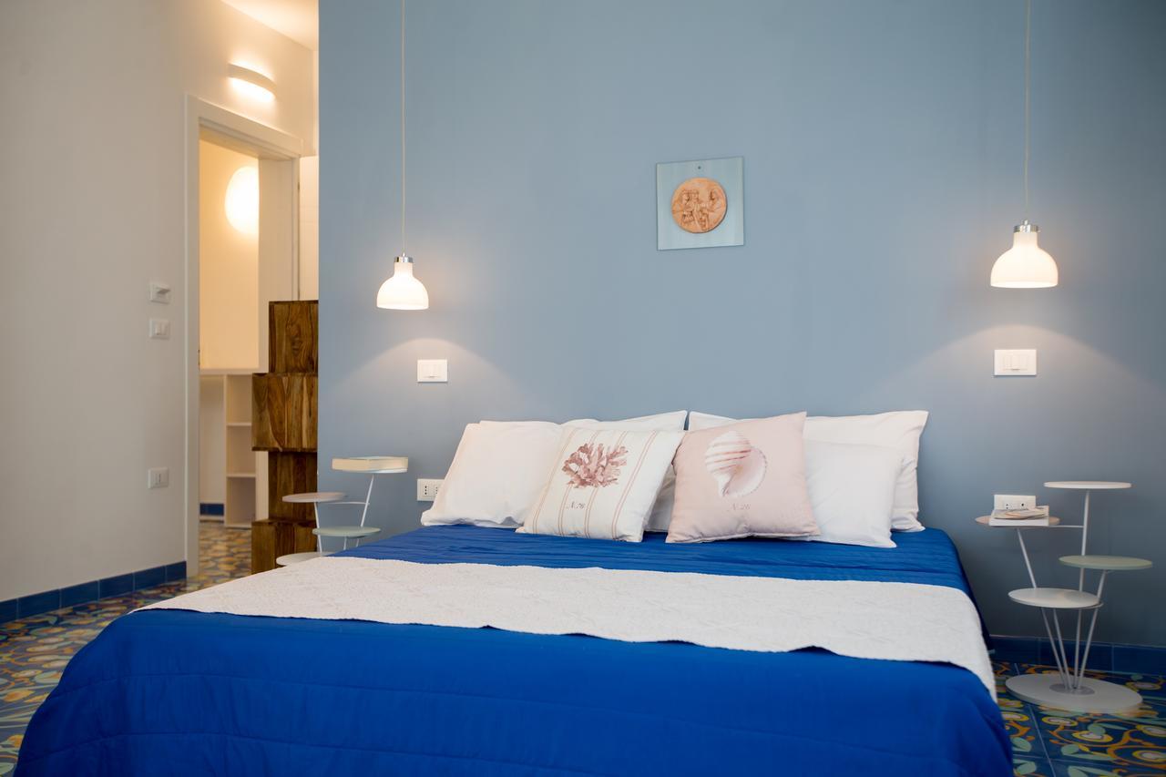 Le Bateau Bleu - Adults Only 12 Plus Порто-Чезарео Экстерьер фото