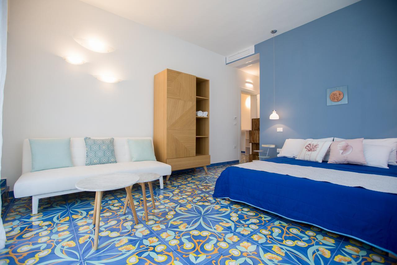Le Bateau Bleu - Adults Only 12 Plus Порто-Чезарео Экстерьер фото